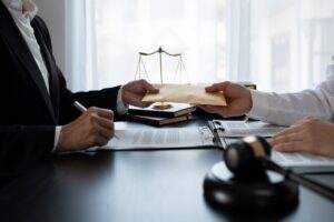 Why Hiring a Personal Injury Lawyer Early Can Protect Your Rights